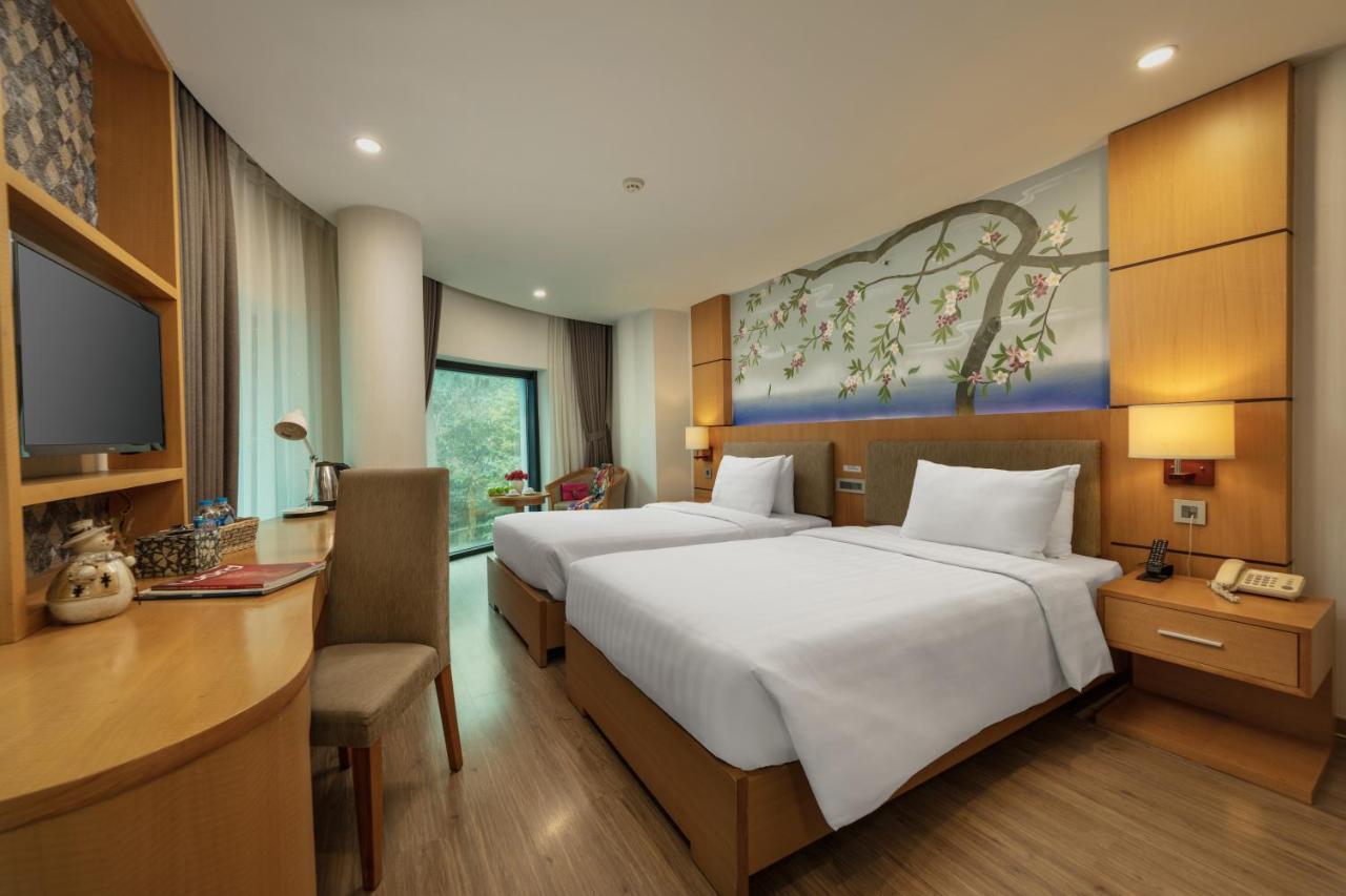 Halo Hanoi Hotel エクステリア 写真