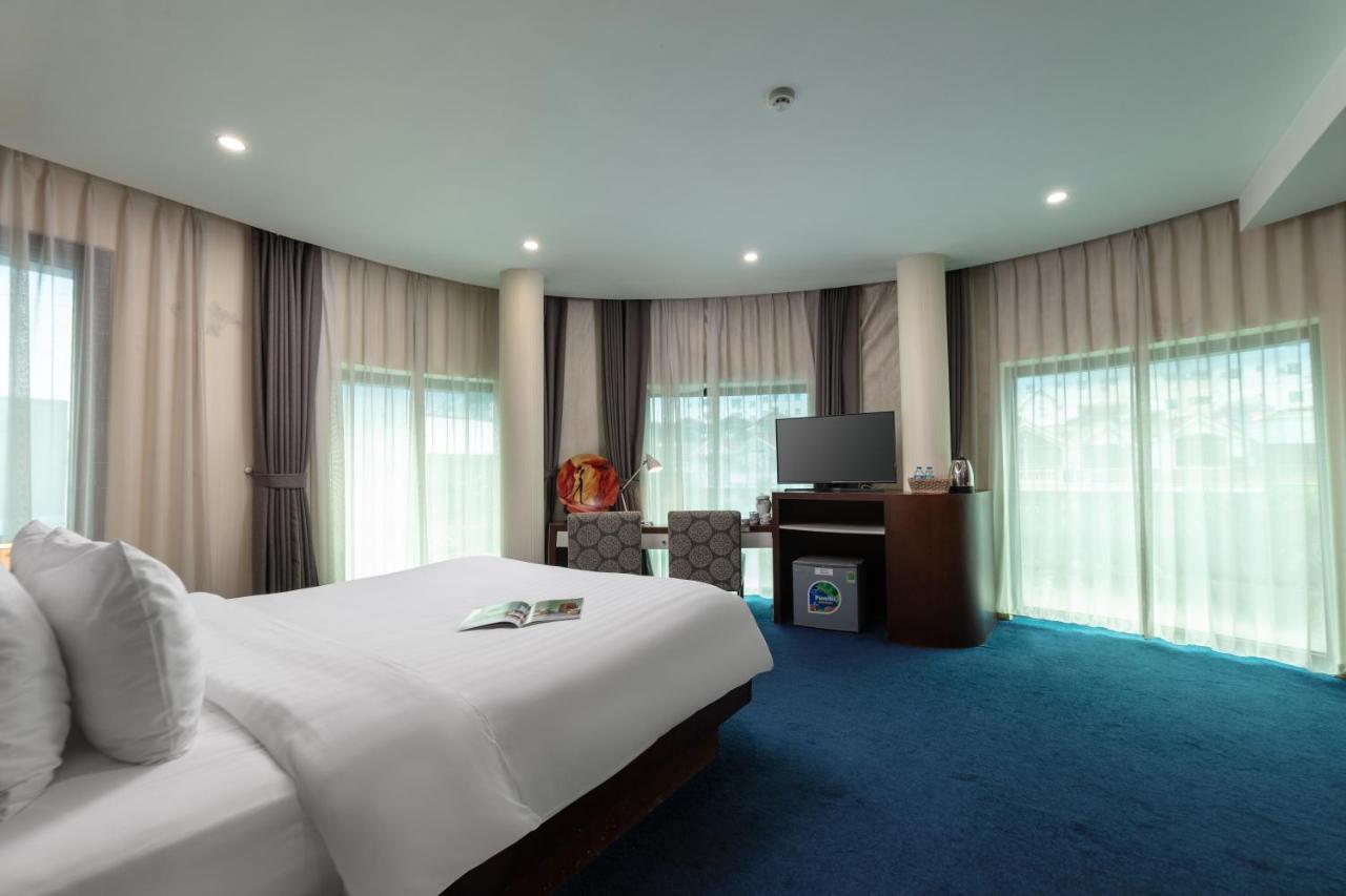 Halo Hanoi Hotel エクステリア 写真